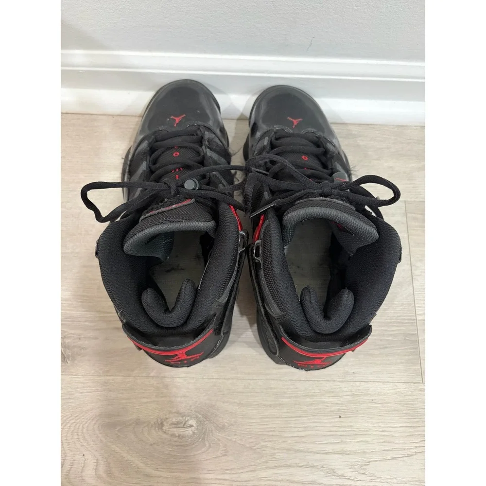 Jordan rings black